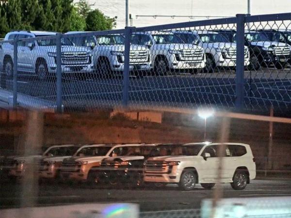 全新丰田兰德酷路泽无伪谍照曝光 或8月1日全球首发