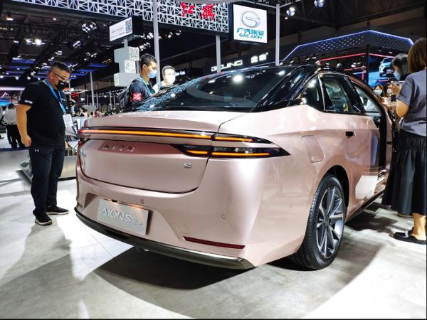 广汽埃安AION S Plus今日上市 外观/内饰/配置全升级