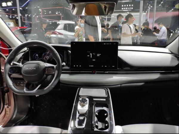 广汽埃安AION S Plus今日上市 外观/内饰/配置全升级