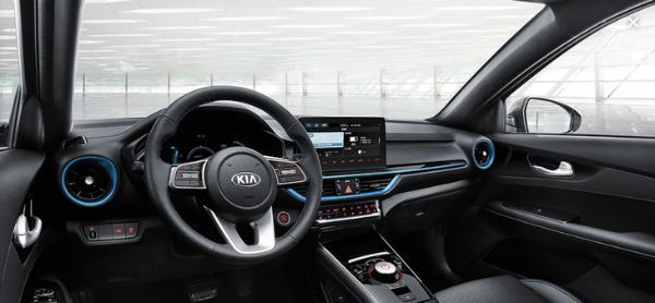 起亚K3 EV两款新增车型上市 售价17.68-18.68万元