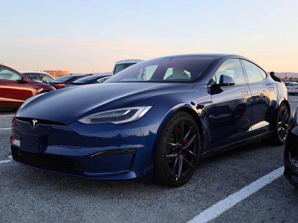 先涨6万元 特斯拉Model S Plaid价格调整 售价105.999万元