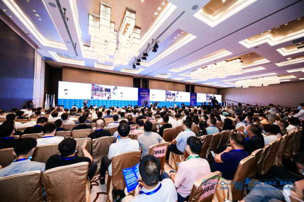 新战略 新格局，“2021中国汽车论坛”再次登陆上海滩