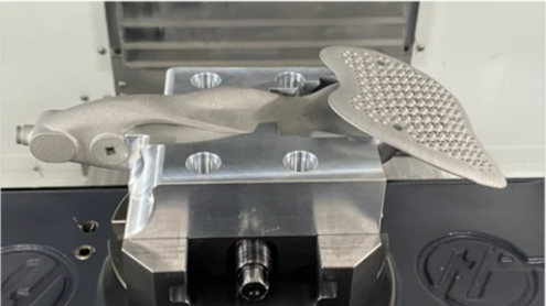 Stewart-Haas Racing车队利用Fusion 360软件生产赛车制动踏板 使其更坚固、更轻