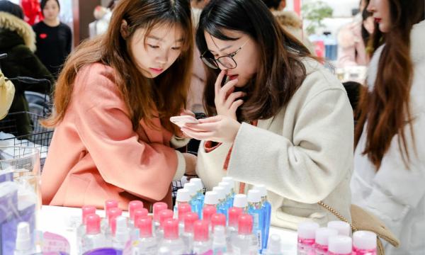 3年目标2年“打卡”，提前实现“再造一个天猫美妆”