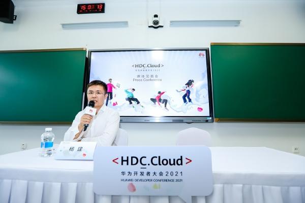 使能运维智能化：华为AIOps让电信网络轻装上阵