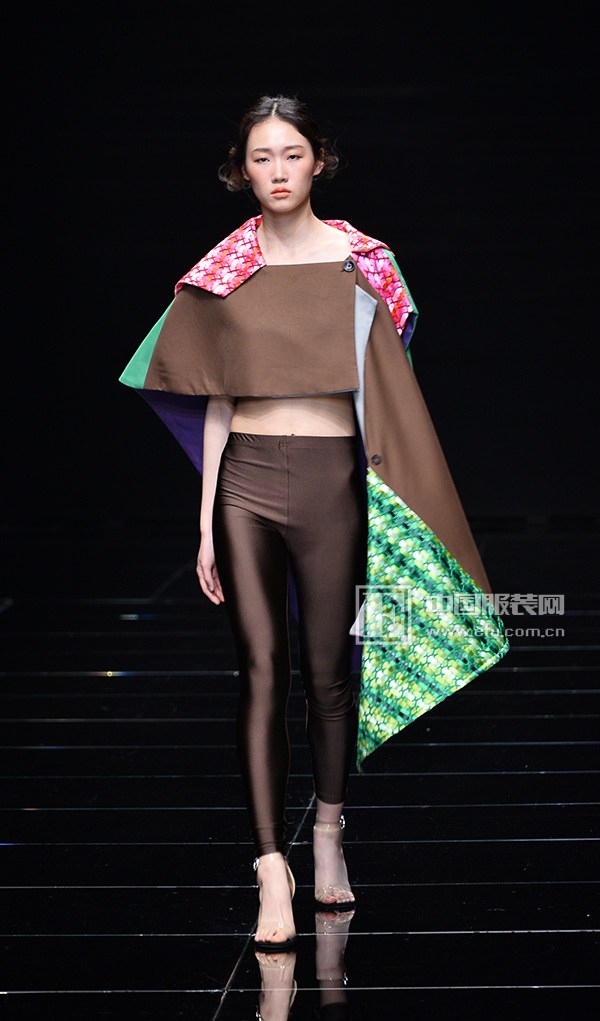 江南国际时装周｜东华大学“DUCE领袖” 做自己的领袖