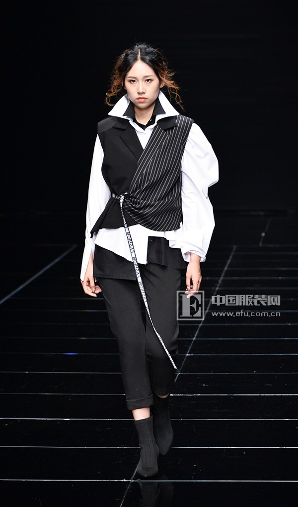 江南国际时装周｜东华大学“DUCE领袖” 做自己的领袖