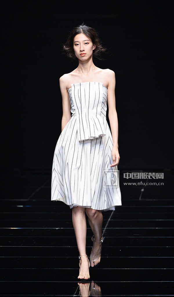 江南国际时装周｜东华大学“DUCE领袖” 做自己的领袖