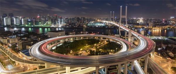 全球首条智能高速公路在中国？外媒：极有可能