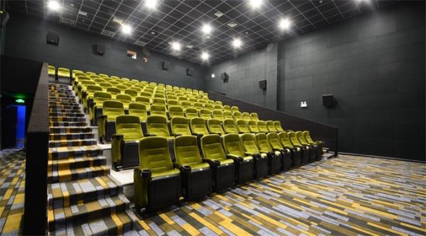 九年来首次！中国电影票房负增长 好在拯救票房的暑期档要来了