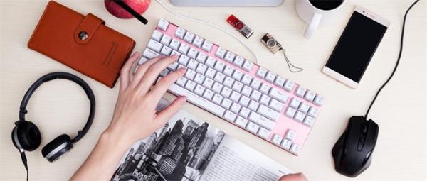 指纹解锁正在过时？戴上耳机通过扫描耳道就能解锁手机