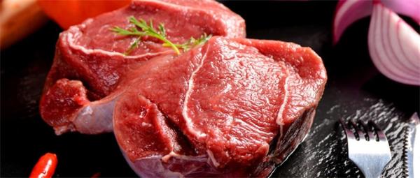 研究发现：吃红肉和加工肉类会增加心脏病和死亡风险