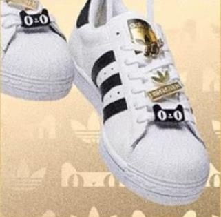 潮流五十年 Adidas推出周年定制版天猫精灵