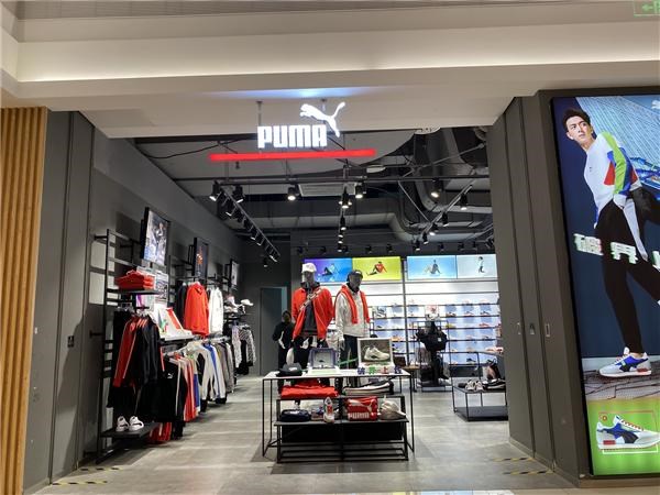 另眼看服装|“国货之光”榜上有谁 耐克门店恢复营业