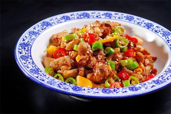 惹不起？河底捞赢了官司但还是把名字改了：他们是餐饮巨头