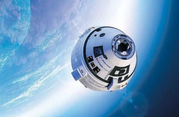 “星际飞船”明年或飞跃新高度!马斯克:SpaceX正打造“超级重型”助推器原型