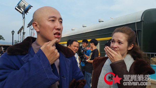 《爱情的边疆》热播 佟骏徐嘉雯假戏真做