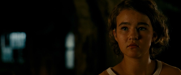 《寂静之地》曝终极预告海报 极致惊悚体验即将席卷全国影院