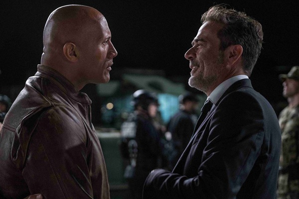 《狂暴巨兽》5天票房破4亿!新片段巨狼飞天“尼根”现身打call