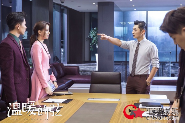 《温暖的弦》张翰祝福“维一夫妇”：爱的刚刚好 “卫星夫妇”今晚温情拭泪