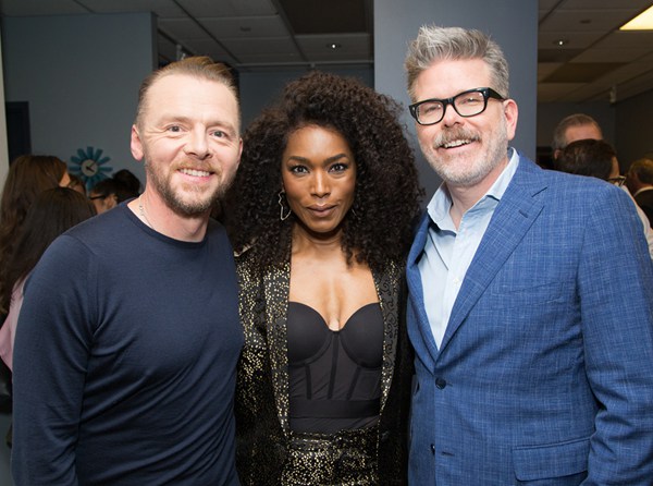 《碟中谍6：全面瓦解》豪华主创齐聚 阿汤哥25000英尺跳伞106次搏命演出