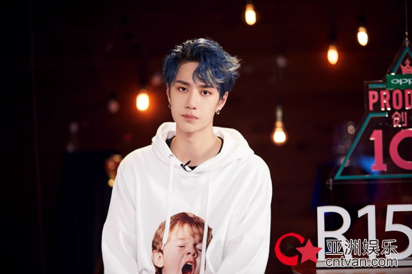 王一博花式承包热搜 专业导师甜盐模式无缝切换