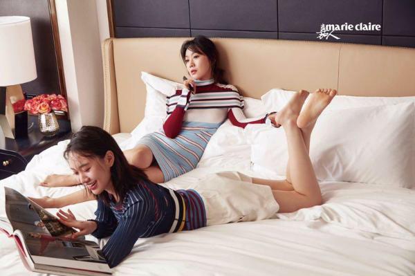 《我是你妈》曝《嘉人》拍摄特辑 闫妮邹元清母女CP秀“恩爱”停不下来