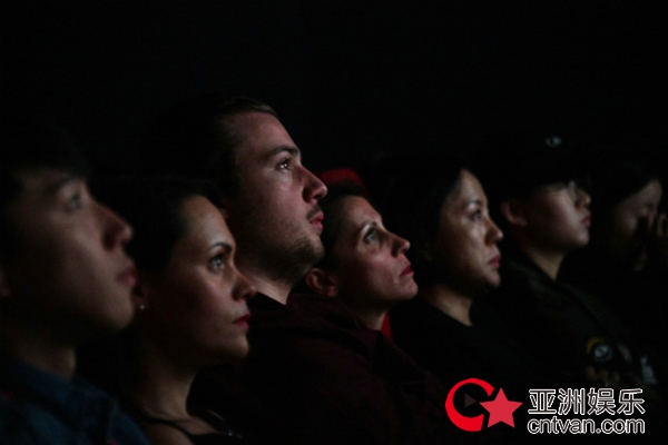 《无问西东》戛纳展映获赞 李芳芳新片《士》出惊人