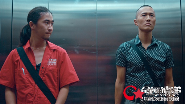 《命运速递》曝终极海报预告 姜文力挺黑马喜剧将映