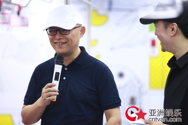 江苏卫视《新相亲时代》和珍爱网打造520特别活动