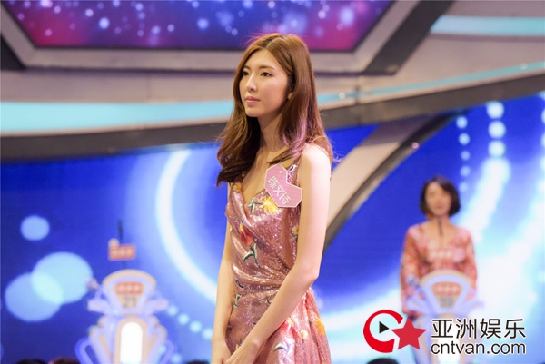 《非诚勿扰》热议“情人节礼物” 黄澜：生活细节差异是恋人相处的最小差异 - 综艺星天地 - 亚洲娱乐网-传递时尚娱乐生活新资讯