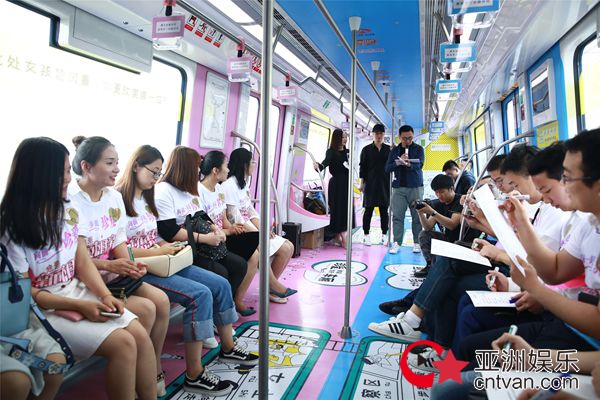 江苏卫视《新相亲时代》和珍爱网打造520特别活动