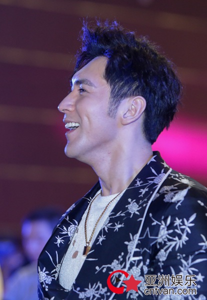 2018星咖盛典启幕新未来 万众庆生,初心沉淀,璀璨绽放