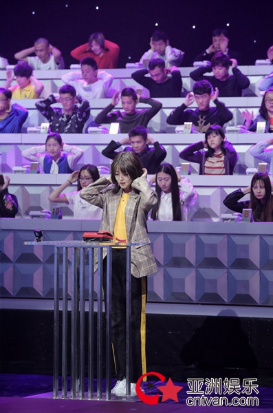 余薇薇做客《九九归一》 清甜幽默引笑声不断 - 综艺星天地 - 亚洲娱乐网-传递时尚娱乐生活新资讯