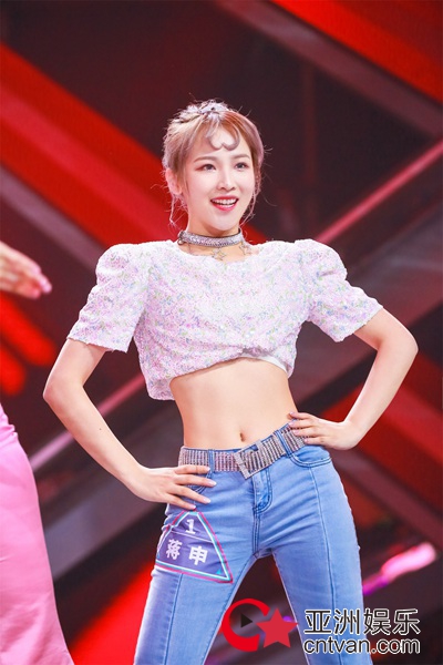 《创造101》蒋申逆风翻盘 获全场最高票数成功晋级