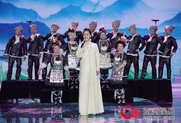 和雷佳一起唱响“非物质文化遗产”保护之歌