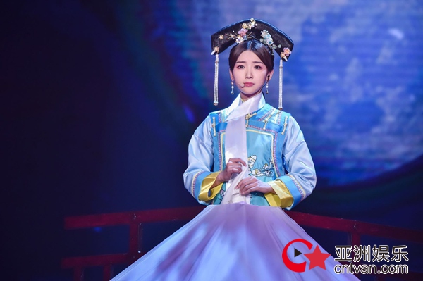 毛晓彤帅气演绎《辛德瑞拉》 “眼神杀”大放异彩圈粉无数