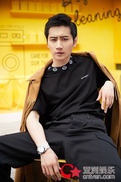 李雨轩时尚街拍大片来袭“张良”风格反转魅力吸睛 - 网络剧 - 亚洲娱乐网-传递时尚娱乐生活新资讯