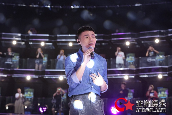 畅聊创作经历、讲述亲情故事 全能唱作人李荣浩登《嗨,唱起来!》