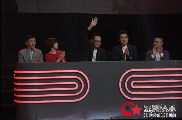 万万没想到！ 《军师联盟》司马师来《足球解说大会》了