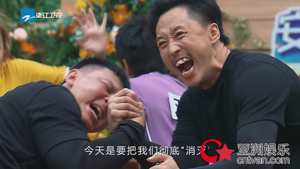 《爱情公寓》原班人马空降《奔跑吧》 热力开战激起怀旧风暴 - 综艺 - 亚洲娱乐网-传递时尚娱乐生活新资讯