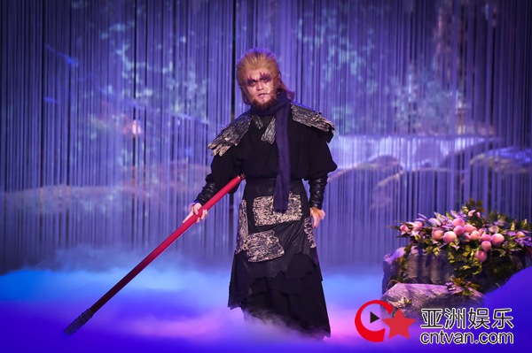 《跨界歌王》卢靖姗、文松形象差距大,竟成中