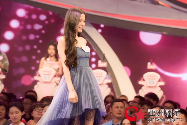 遇到爱哭的女生怎么办？《非诚勿扰》孟非、黄澜为你支招 - 综艺星天地 - 亚洲娱乐网-传递时尚娱乐生活新资讯