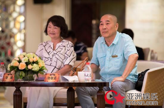 天朝使臣 踏浪而来 群英扬帆 再下西洋