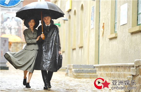 《爱国者》收视口碑双丰收 “神辅助”孟召重花式圈粉