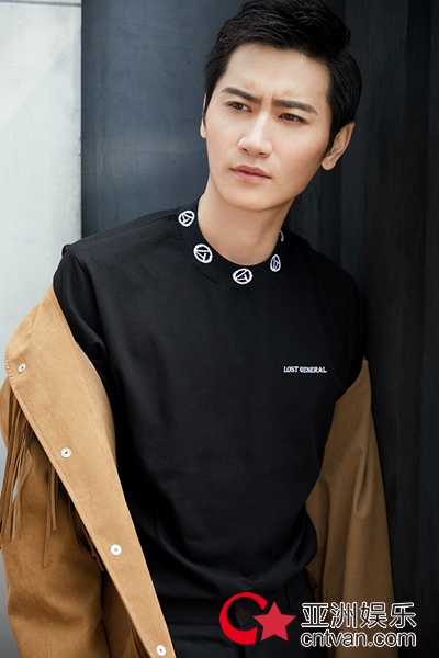 李雨轩时尚街拍大片来袭“张良”风格反转魅力吸睛 - 网络剧 - 亚洲娱乐网-传递时尚娱乐生活新资讯