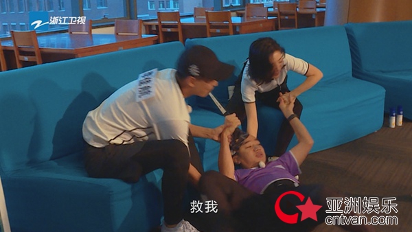 《爱情公寓》原班人马空降《奔跑吧》 热力开战激起怀旧风暴 - 综艺 - 亚洲娱乐网-传递时尚娱乐生活新资讯