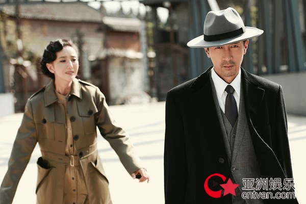 张鲁一《爱国者》收视稳居第一 热血升级掀追剧狂潮