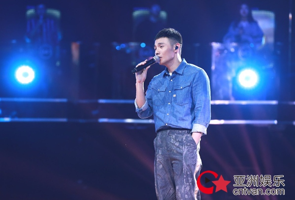 《嗨，唱起来！》李荣浩展现非凡魅力，鼓励音乐人追求梦想