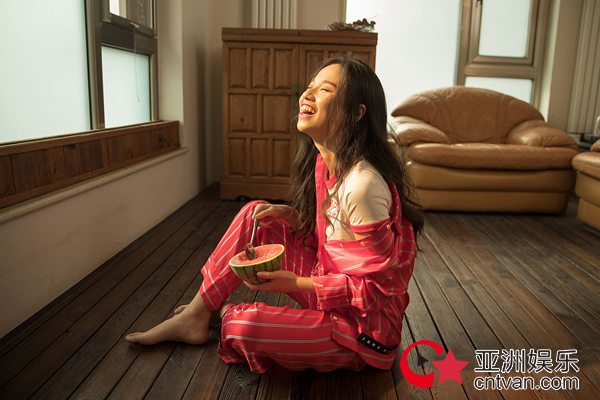 孟慧圆全新EP上线 治愈系歌谣动人心弦